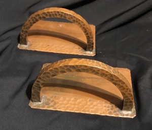 Pair Roycroft Arched Hammered Copper Bookends, Deep Hammering, Ucommon.
